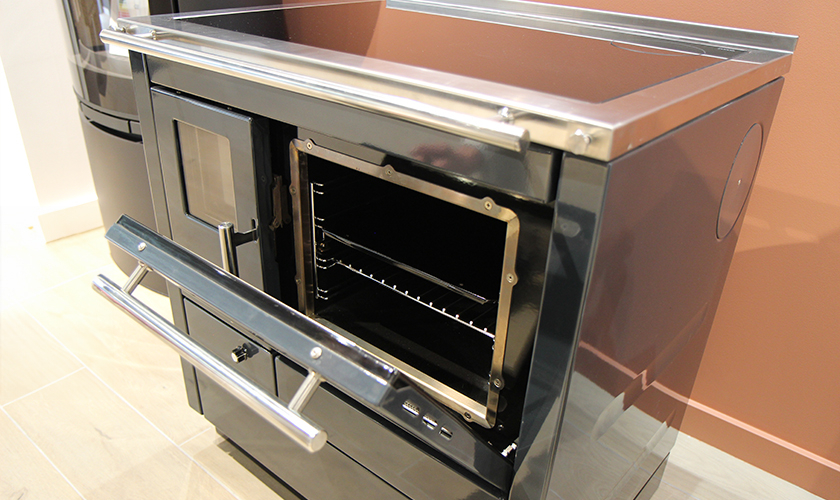 four-cuisiniere-bois-suzy